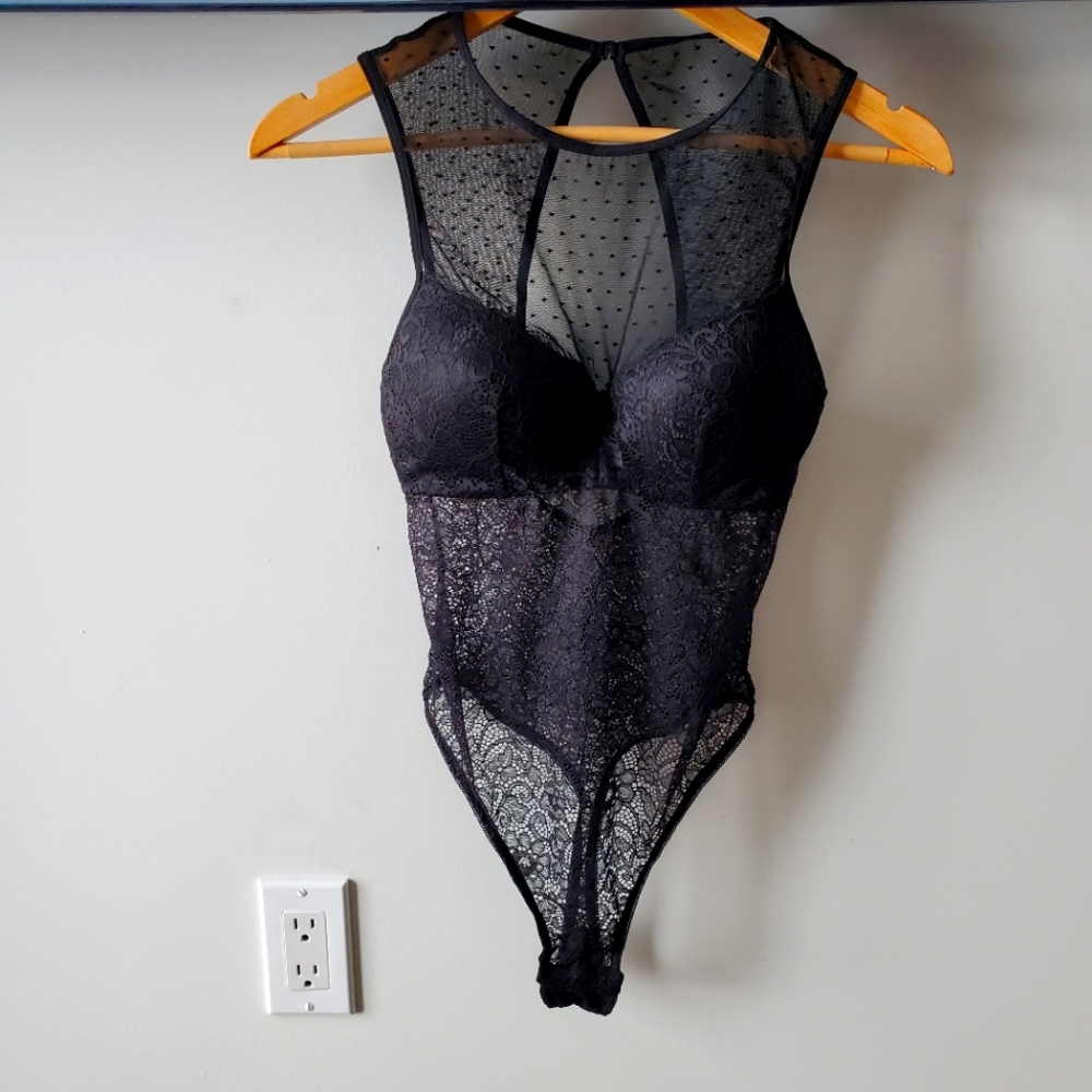 La Vi En Rose Lace Sheer Bodysuit Black European Summer Size Small